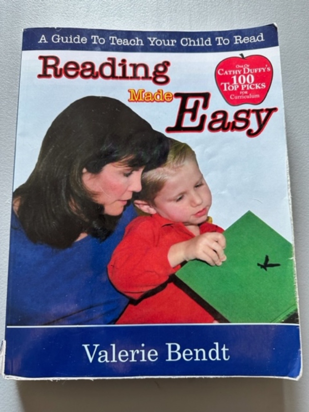 Reading Made Easy textbook. Teach your child to read. Phonics early education